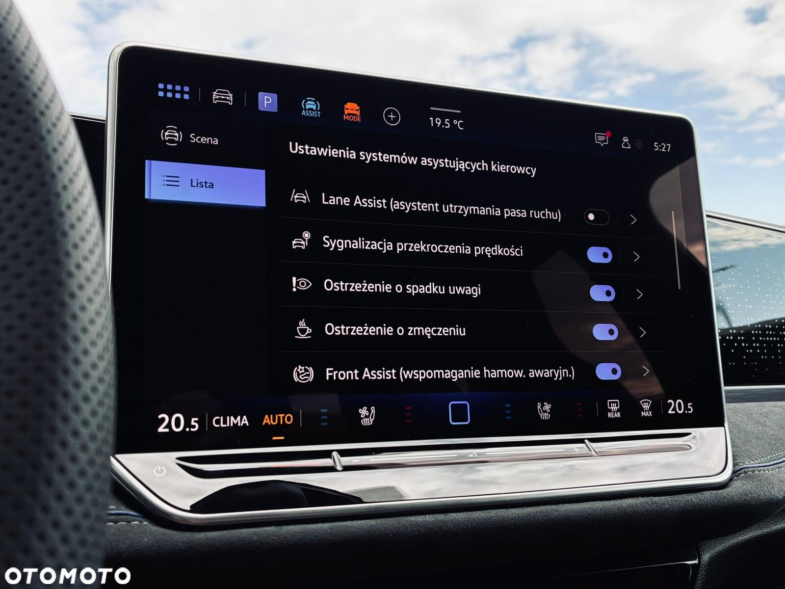 Volkswagen Passat - 19