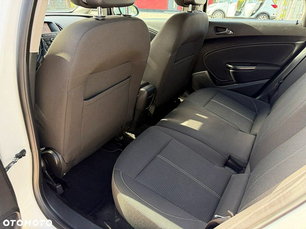 Opel Astra - 10