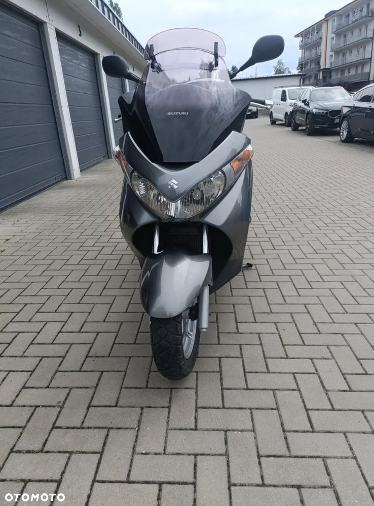 Suzuki Burgman - 1