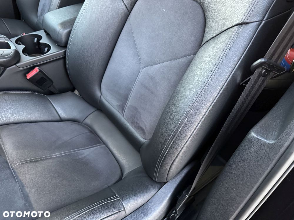 Porsche Macan Standard - 31