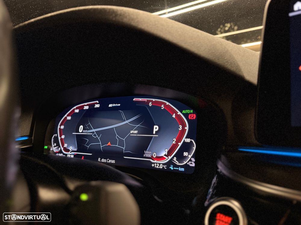 BMW 520 e Pack M - 19