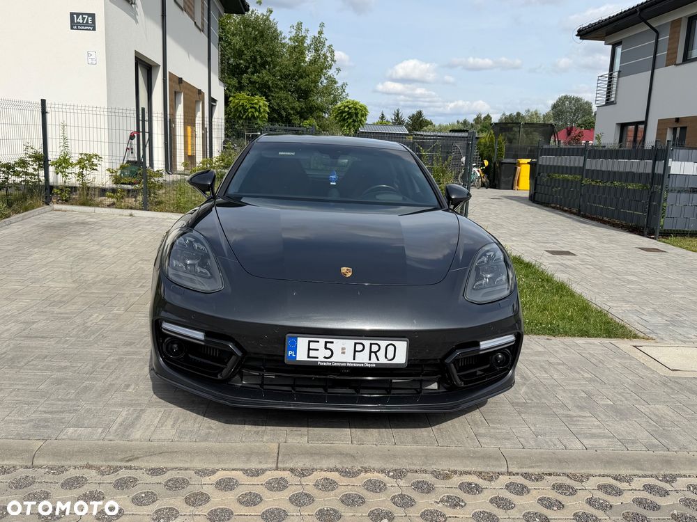 Porsche Panamera 4S - 16