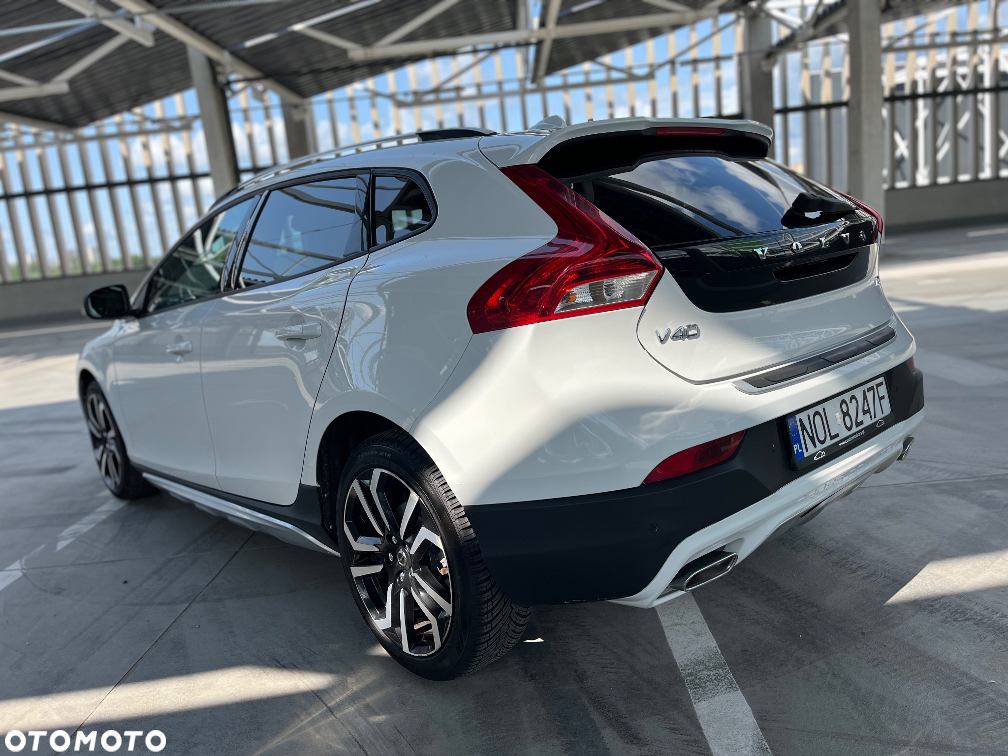 Volvo V40 Cross Country D4 Geartronic Momentum - 10