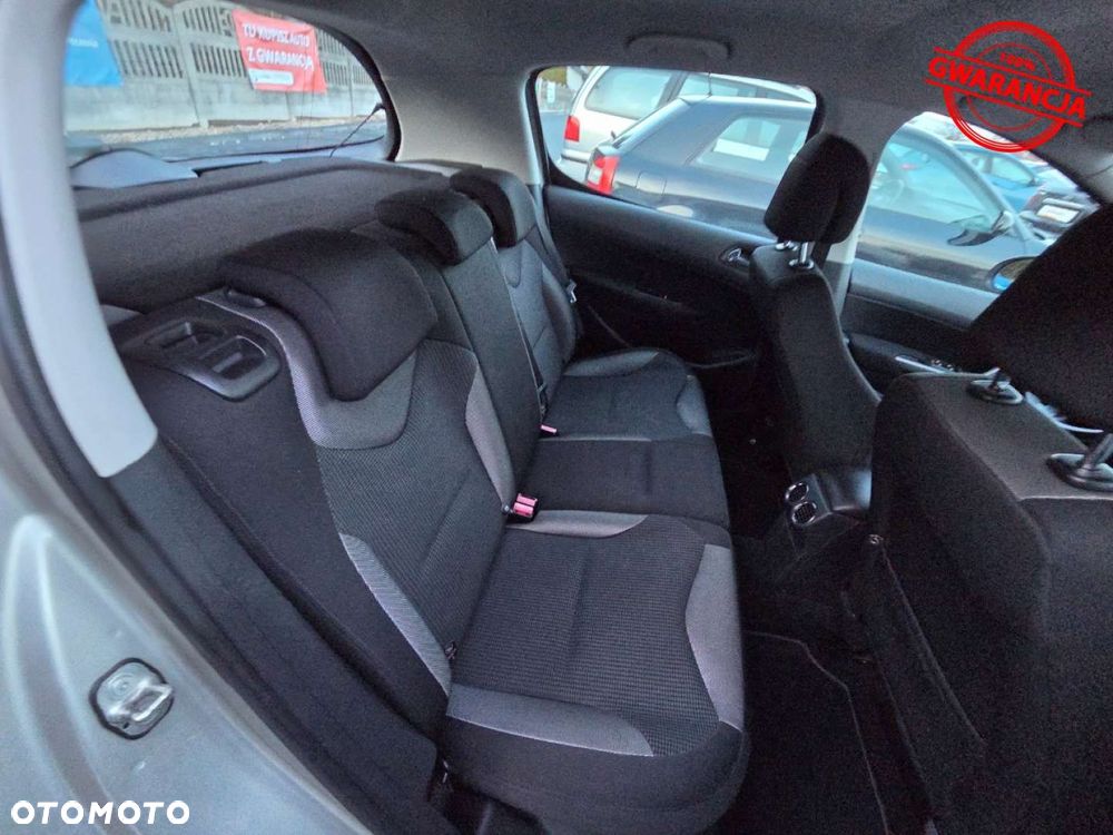 Peugeot 308 1.6 Premium - 23