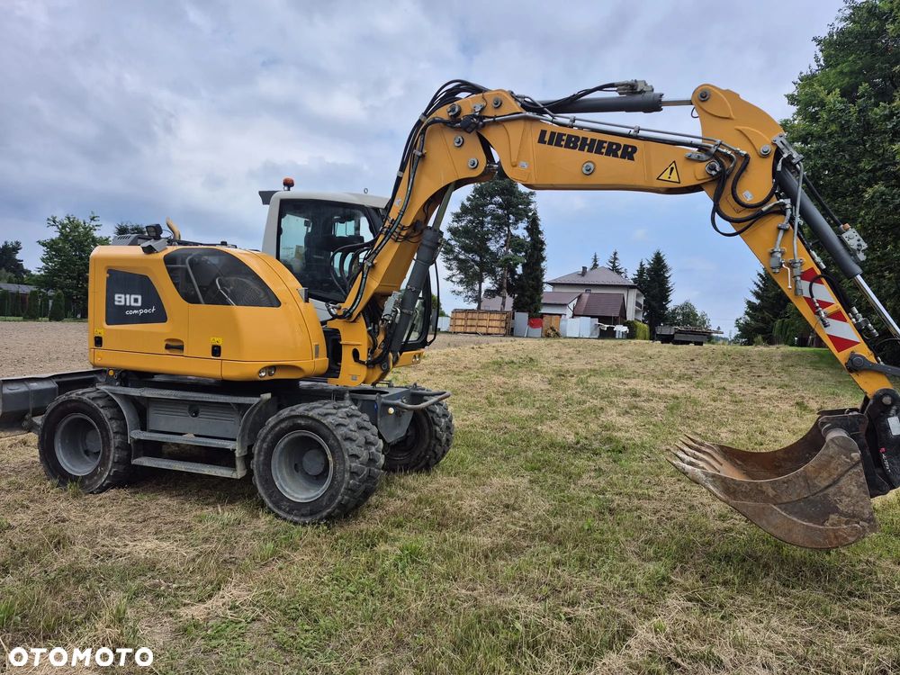 Liebherr 910 - 2