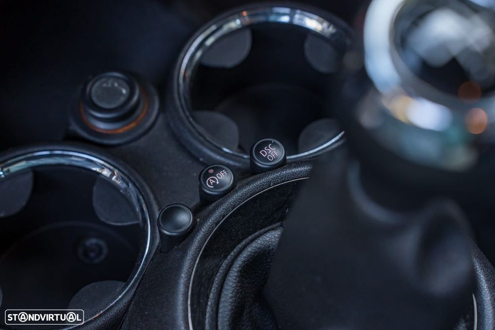 MINI 3 Portas Cooper D - 43