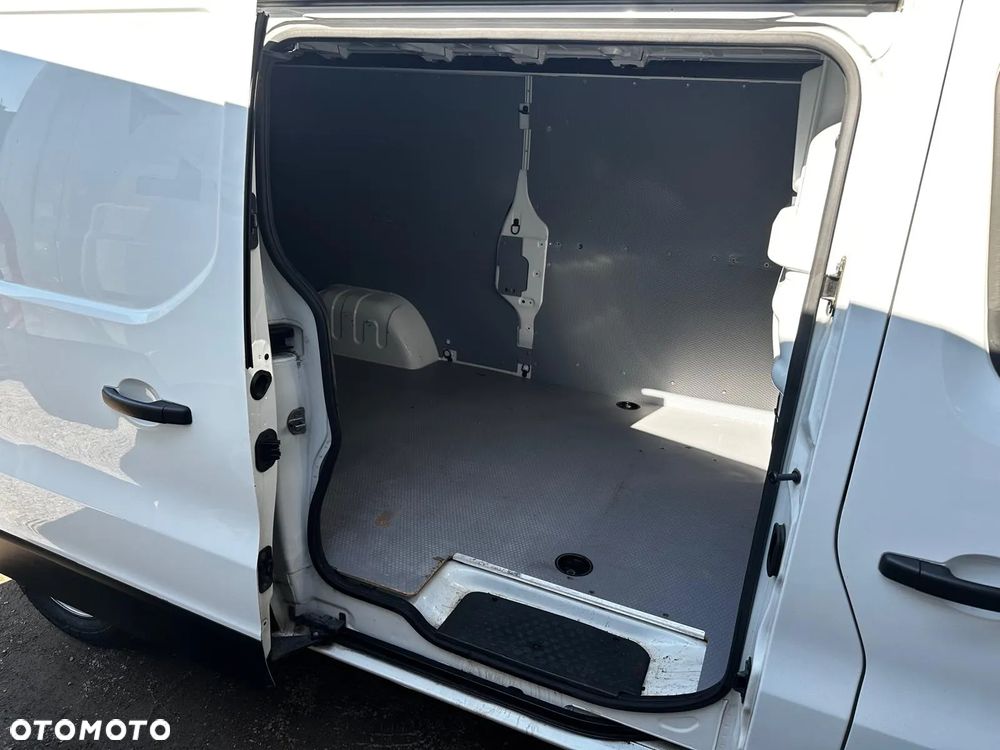 Renault Trafic LIFT L2H1 2.0 D 120 km*LONG*Jak nowy*FV23%*2021r*Klima*NAVI! - 11