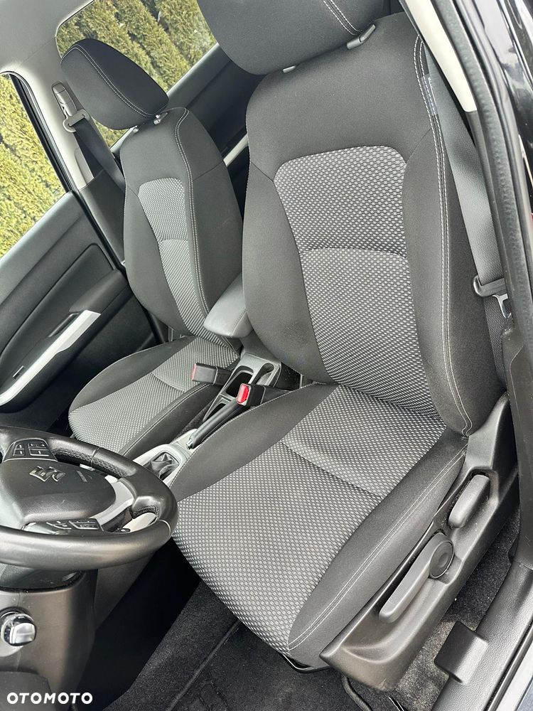 Suzuki Vitara 1.6 Premium 2WD - 9