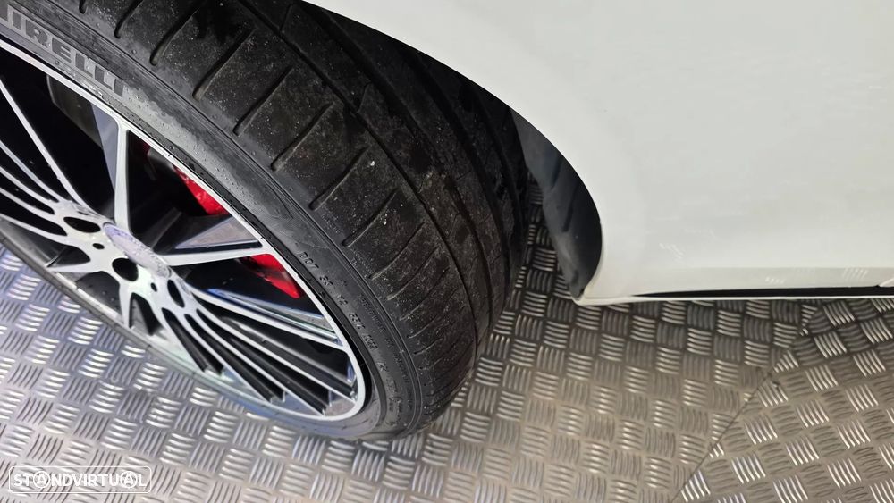 Mercedes-Benz C 350 e T 7G-TRONIC AMG Line - 29