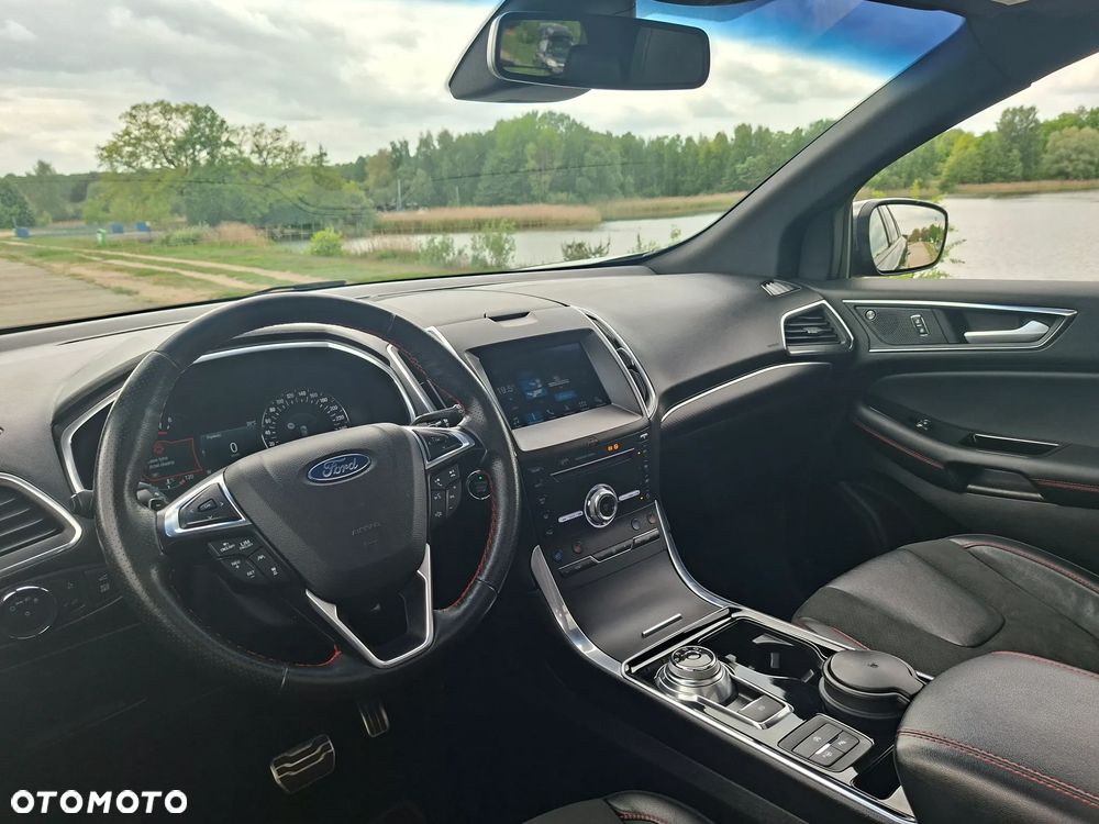 Ford Edge 2.0 EcoBlue Bi-Turbo 4x4 ST-LINE - 19