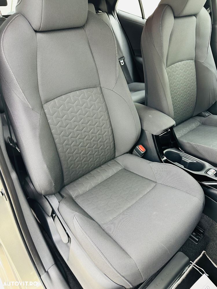 Toyota Corolla 1.8 HSD Exclusive - 16