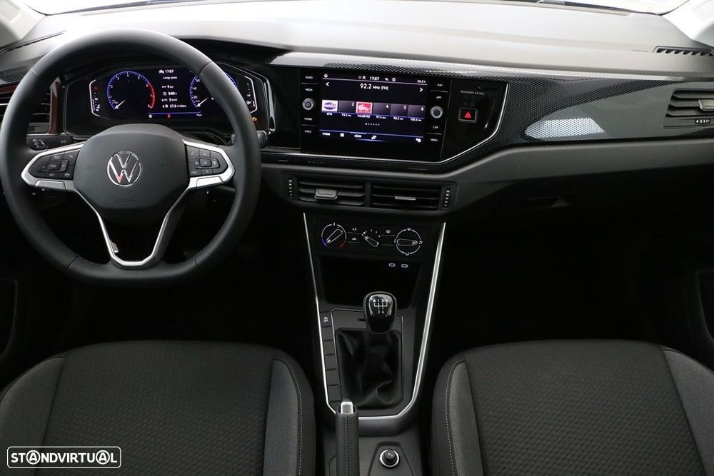 VW Polo 1.0 TSI Urban - 16
