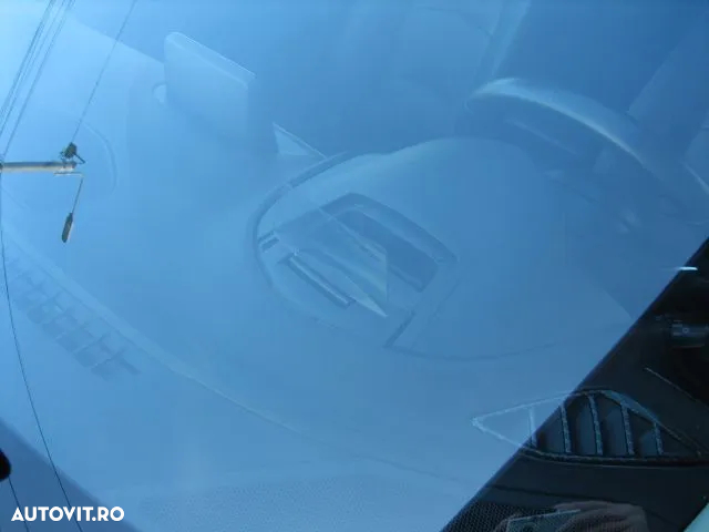 Mazda 3 G165 Revolution Top - 18
