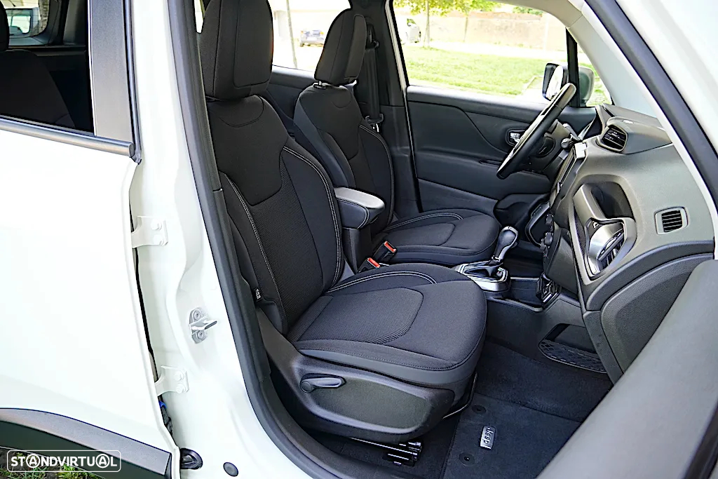 Jeep Renegade 1.3 T Limited DCT - 22