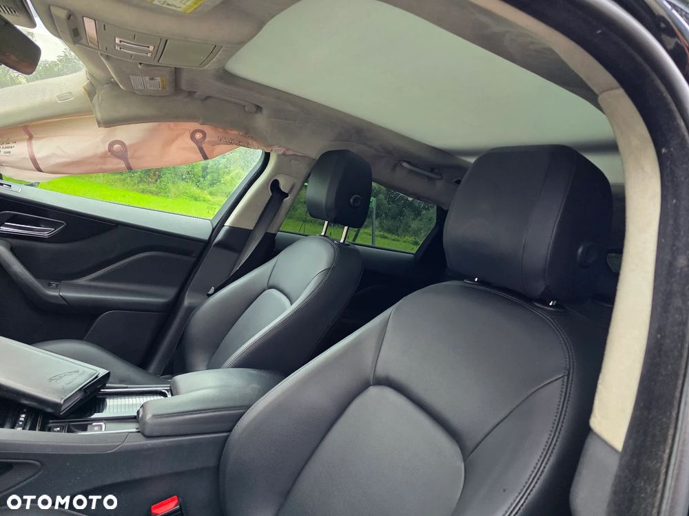 Jaguar F-Pace 25t AWD Prestige - 28