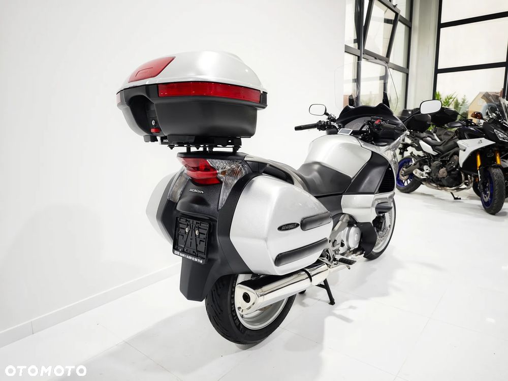 Honda Deauville - 10