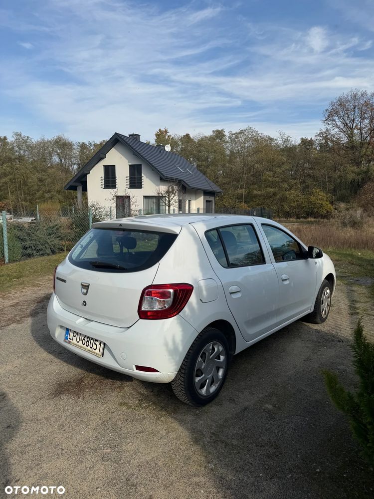 Dacia Sandero 1.2 16V Laureate - 3