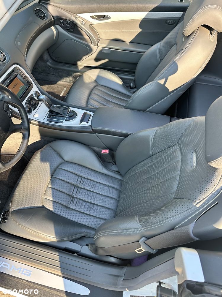 Mercedes-Benz SL 55 AMG - 23