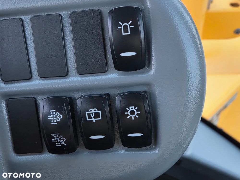 Volvo L30G - 15