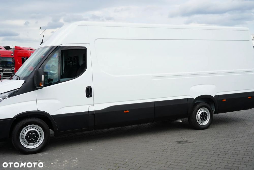 Iveco DAILY / 35S14 / 2,3 MultiJet / MAXI / 136 KM / MAŁY PRZEBIEG - 17