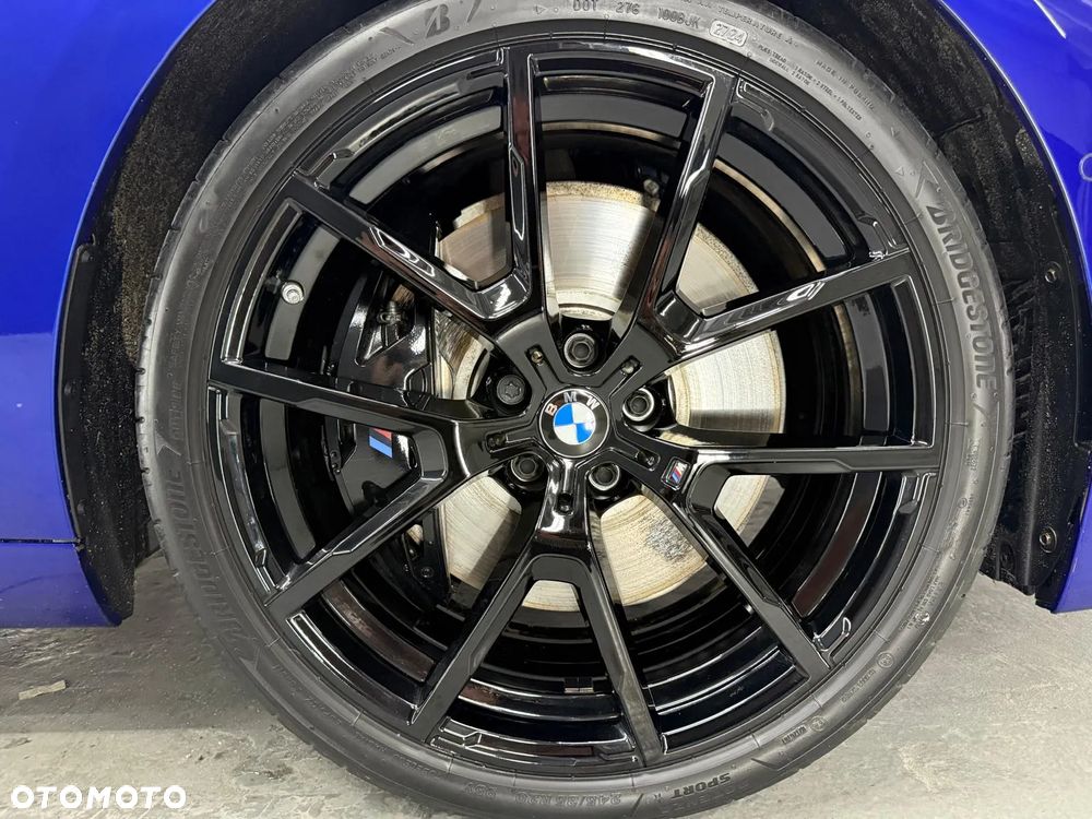 BMW Seria 8 - 11