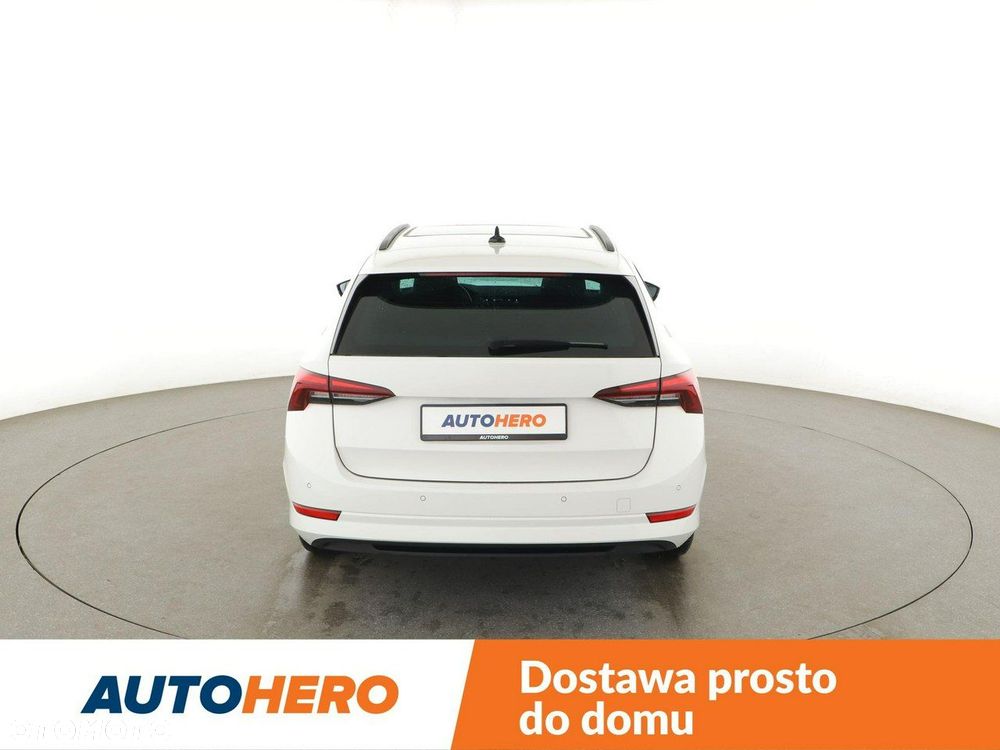 Skoda Octavia 2.0 TDI DSG Ambition - 6