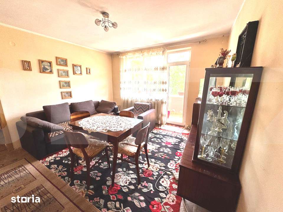 Apartament de 4 camere,zona Complex Bulevard — fotografia 1