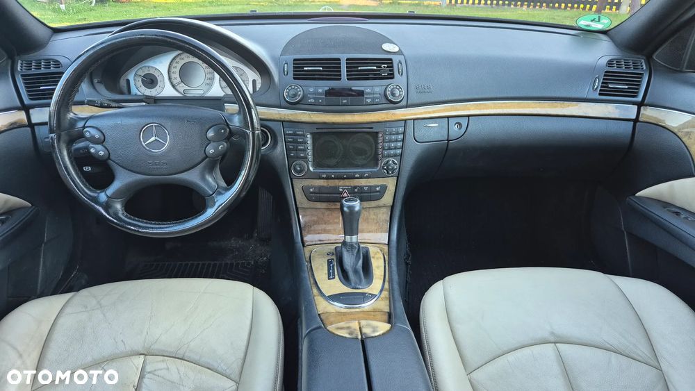 Mercedes-Benz Klasa E - 11