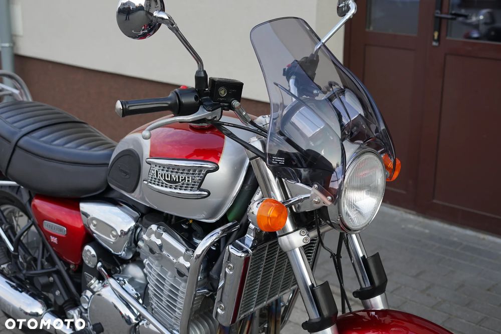 Triumph Thunderbird - 14