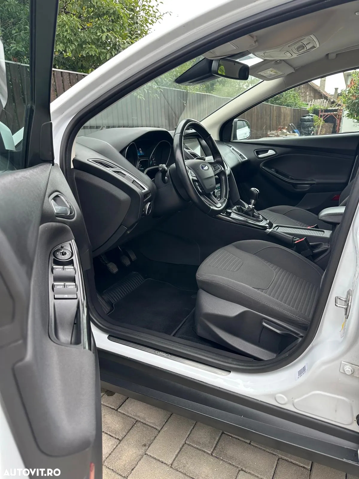 Ford Focus 1.5 EcoBlue Start-Stopp-System TITANIUM X - 13