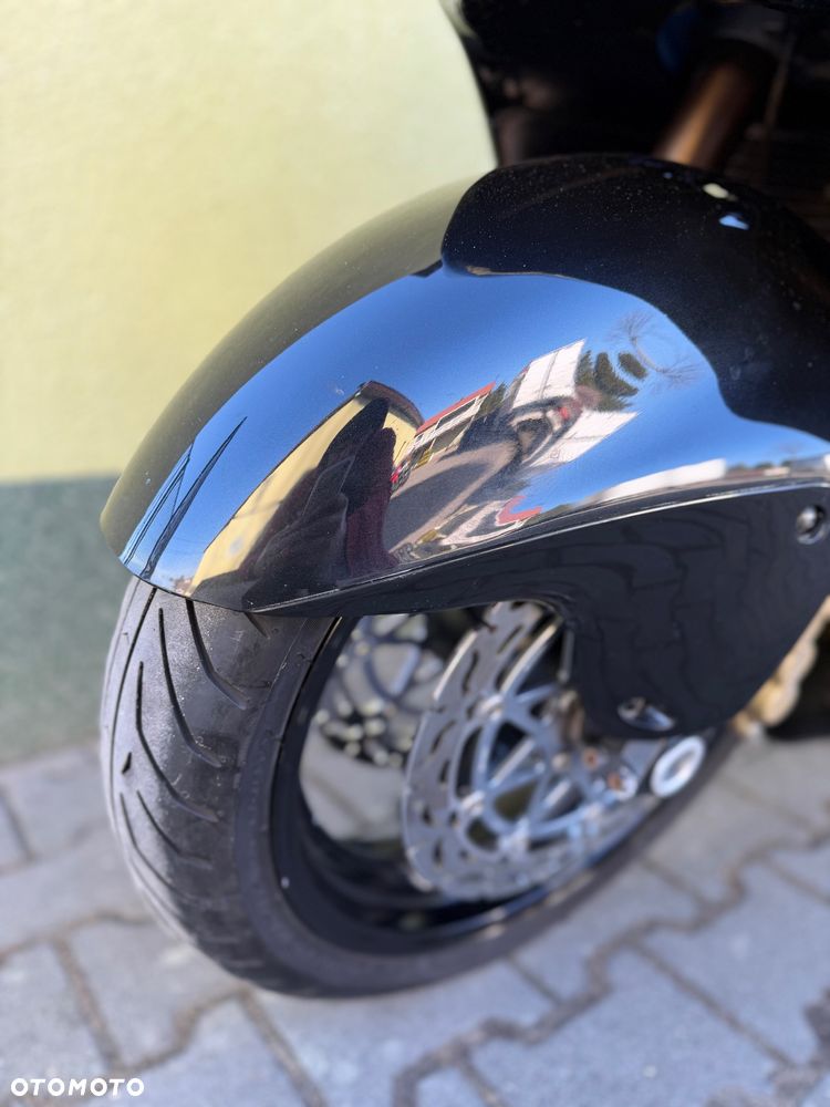 Suzuki Hayabusa - 30