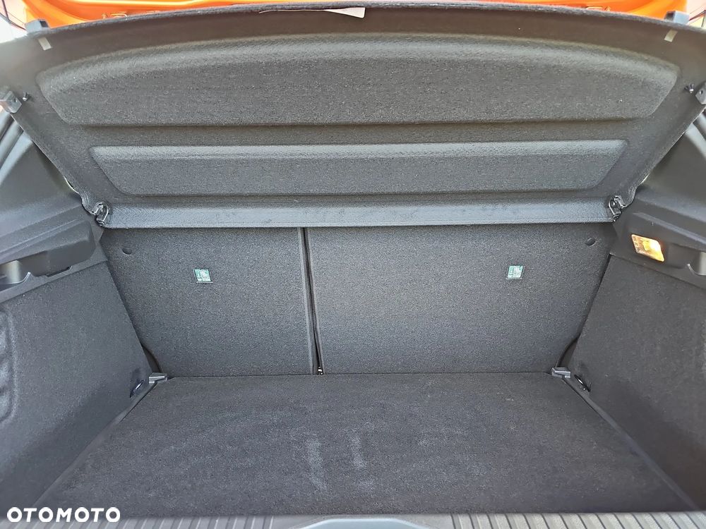 Renault Clio 1.0 TCe Techno - 28