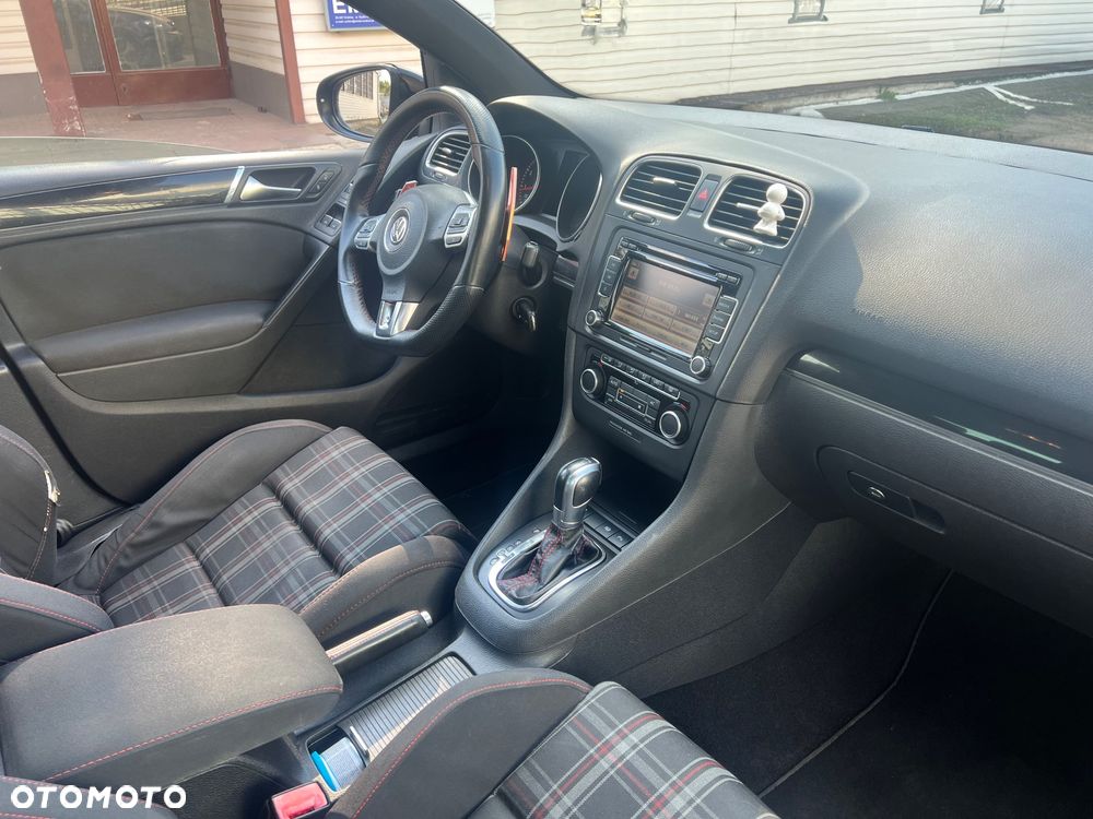 Volkswagen Golf VI 2.0 TSI GTI 35 DSG - 12