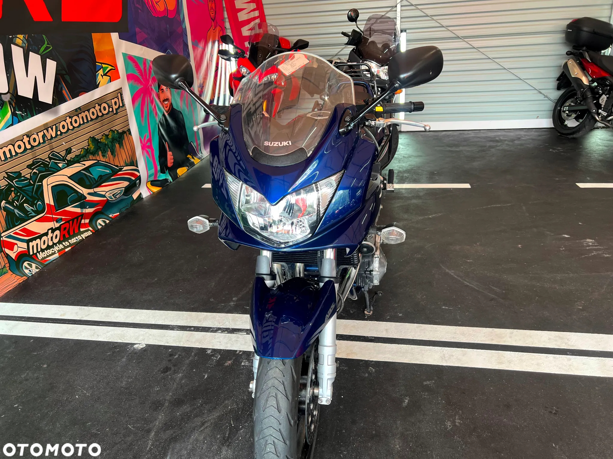 Suzuki Bandit - 24