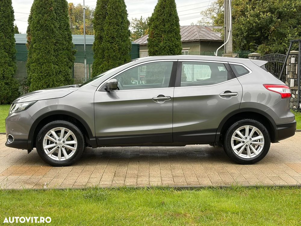 Nissan Qashqai 1.5 DCI Start/Stop N-Connecta - 22