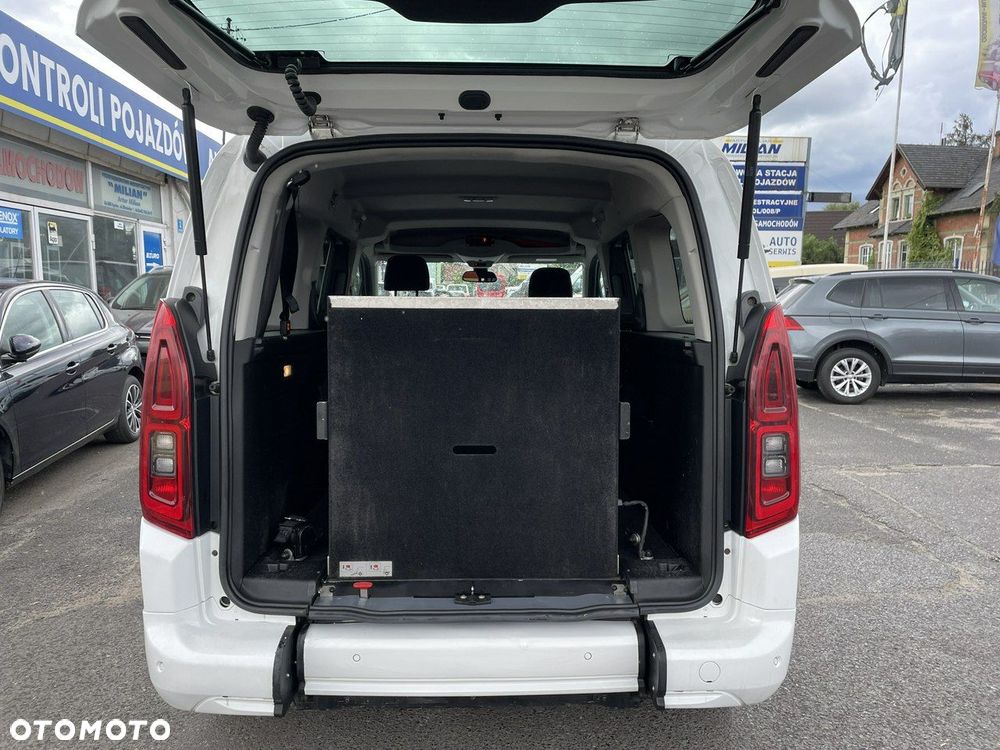 Opel Combo - 16