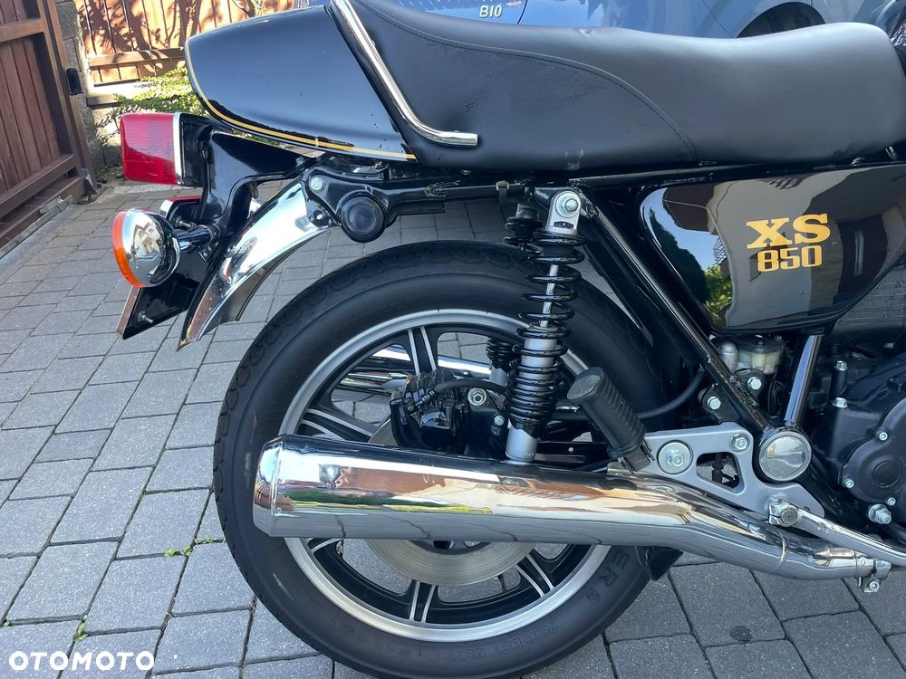 Yamaha XS - 6