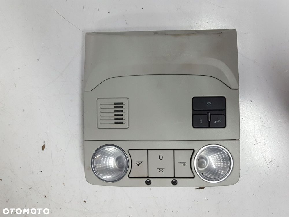 VW TIGUAN I 5N LIFT 11-15r LAMPKA PODSUFITKI 1K8947105AT - 1