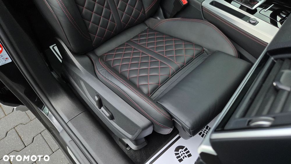 Audi Q5 Sportback - 12