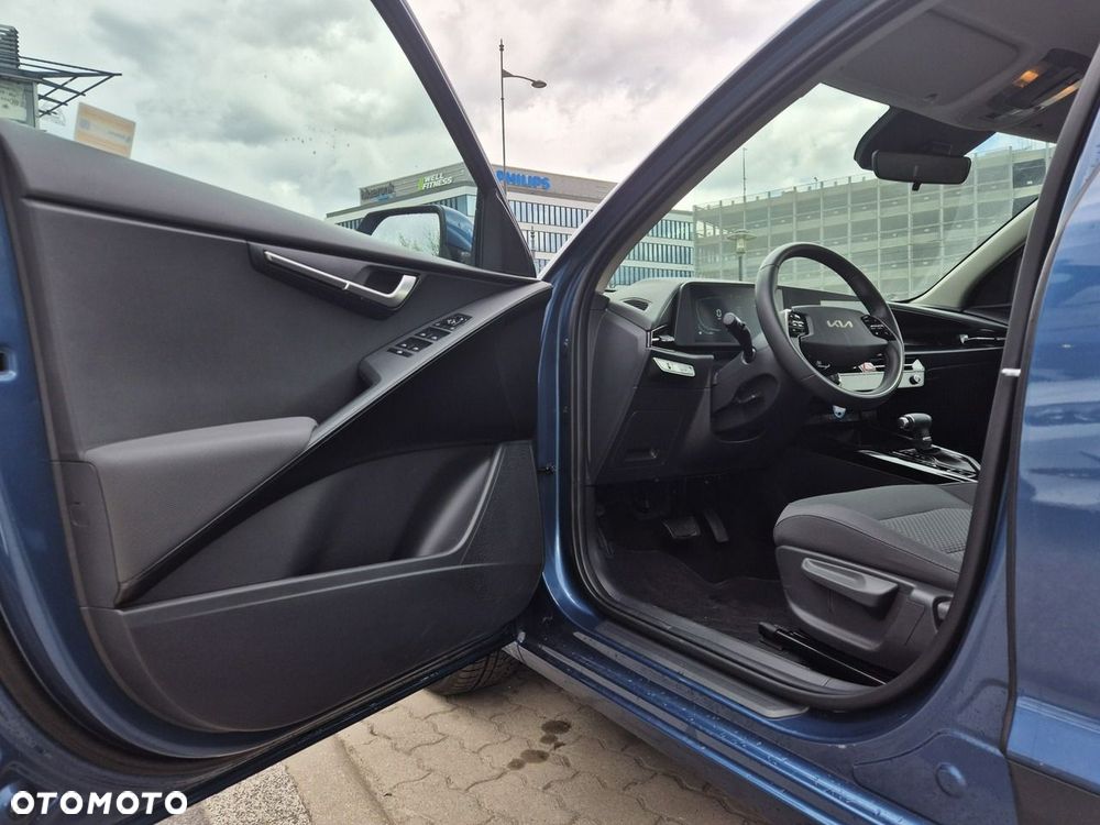 Kia Niro 1.6 GDI Hybrid M - 12