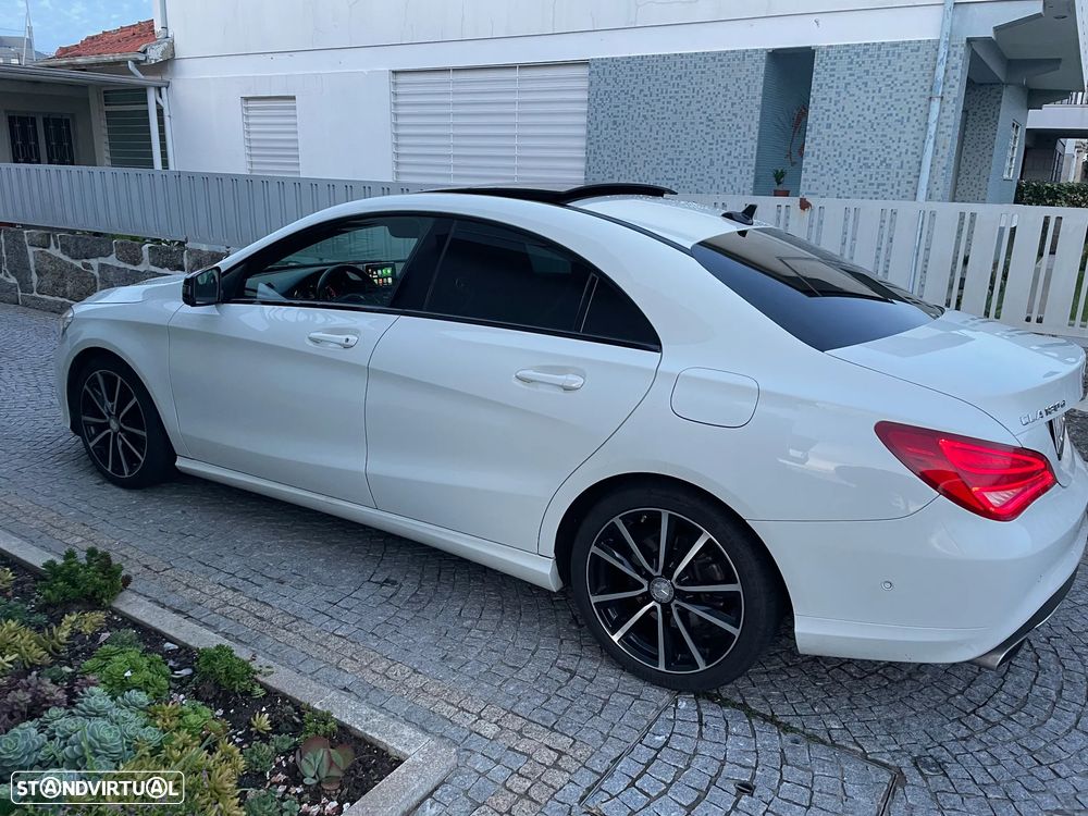 Mercedes-Benz CLA 180 d Urban - 1