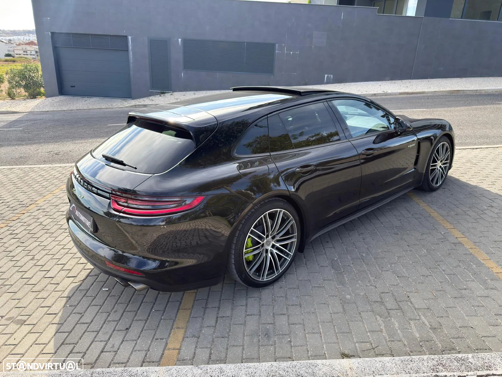 Porsche Panamera Sport Turismo 4 E-Hybrid - 3