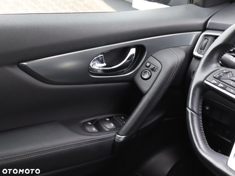 Nissan Qashqai 1.7 dCi Tekna - 14