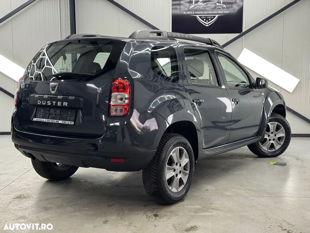 Dacia Duster 1.6 4x2 Laureate - 13