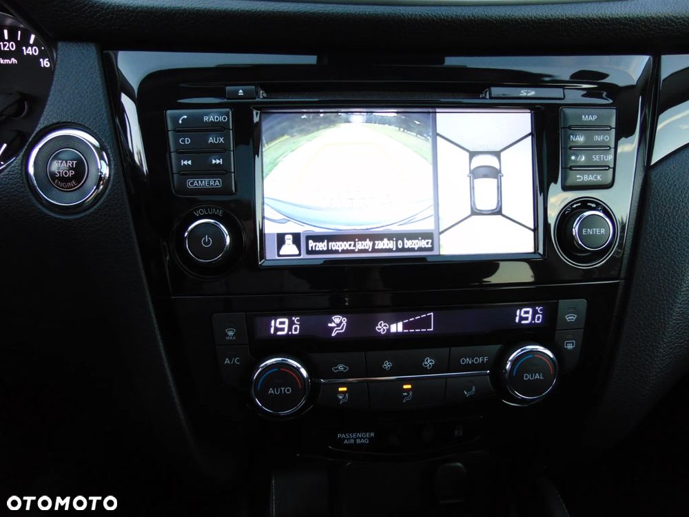 Nissan Qashqai 1.6 DIG-T N-Tec - 19
