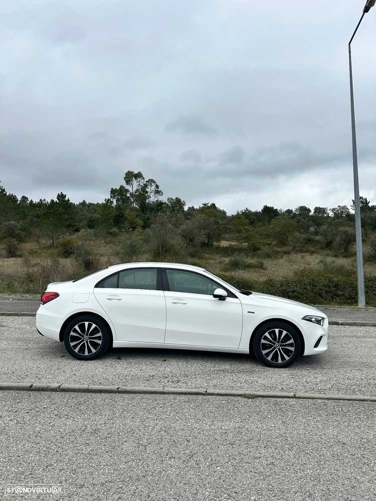 Mercedes-Benz A 250 Limousine e Style Plus - 7