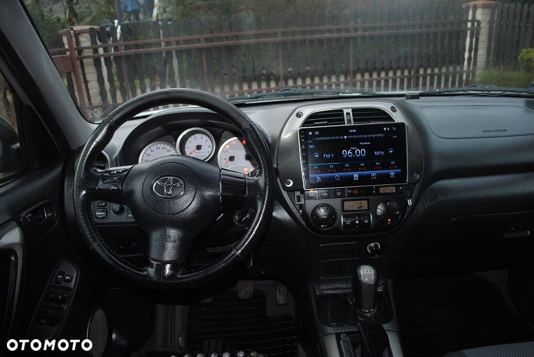 Toyota RAV4 2.0 D-4D 4x4 - 13