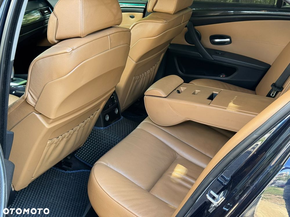 BMW Seria 5 - 13