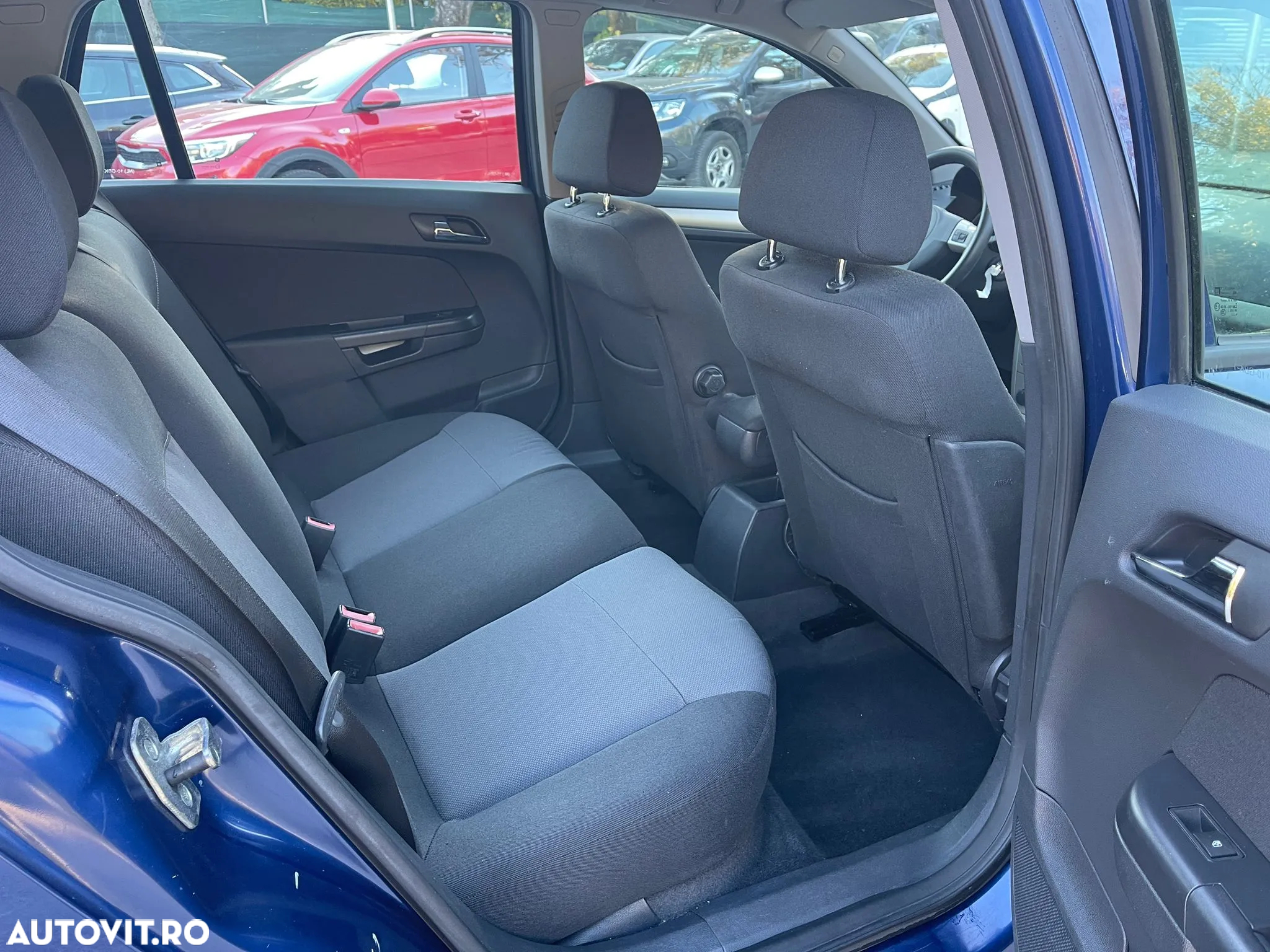 Opel Astra 1.4 Caravan - 7