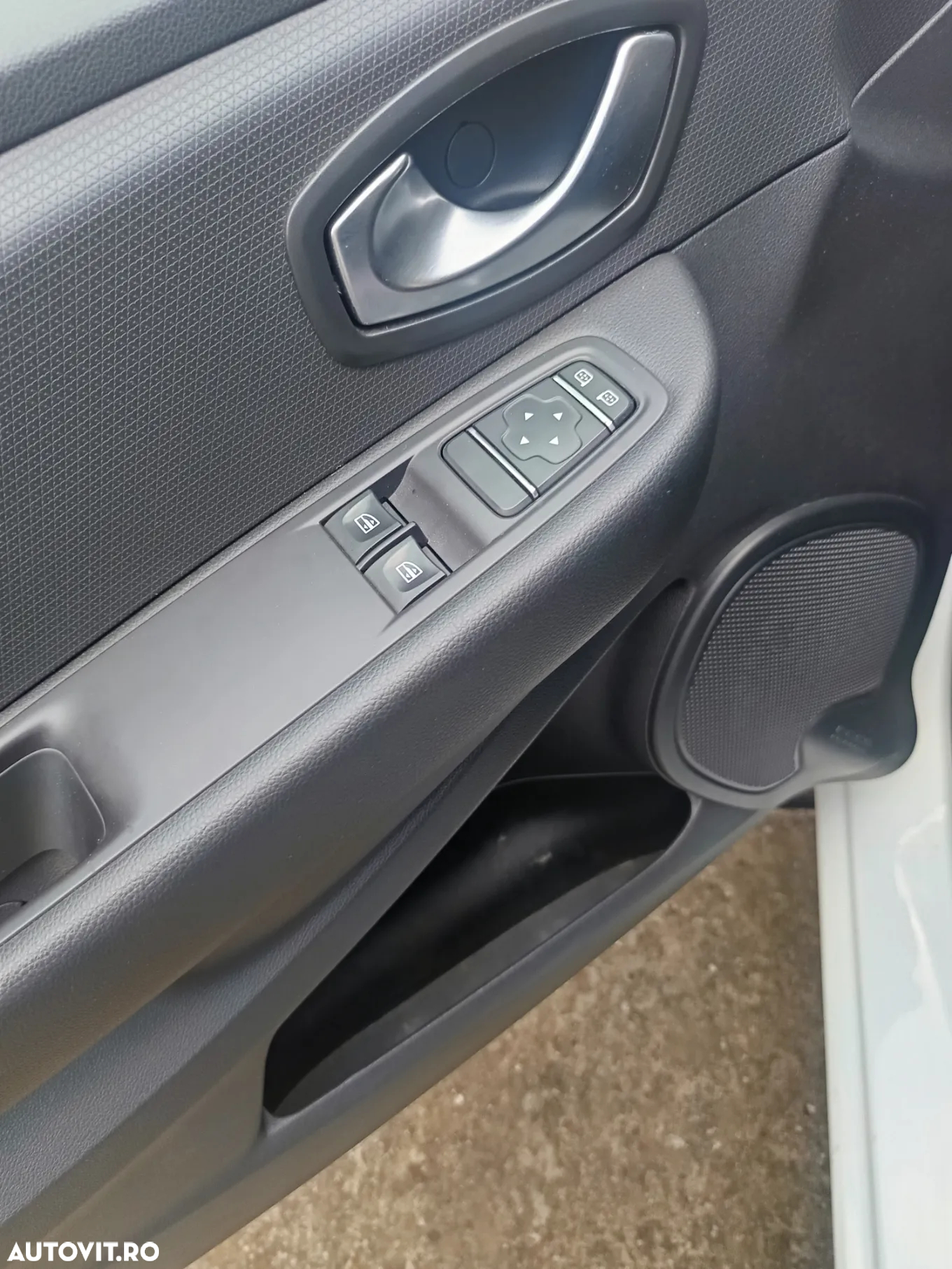 Renault Clio IV TCe Life Evo - 10